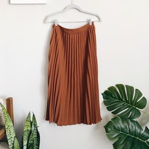Pleated Midi Skirt | Camel